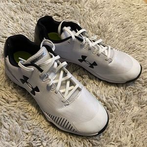 Under Armour 9.5 Turf Cleats
